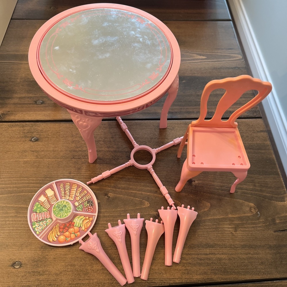 Vintage Barbie 1980s Sweet Roses Doll Bedding Kitchen Furniture Lot Mattel READ - Picture 7 of 16